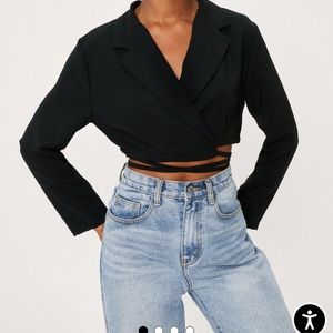 NWT NASTY GAL TIE WAIST CROP BLAZER